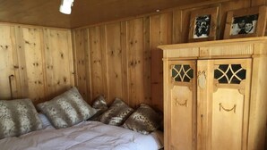Unclassified image, 5 of 15, button - Cosy authentic Chalet in Gsteig (Gsteig)