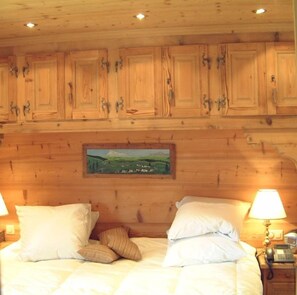 Apartment, 4 Bedrooms, Terrace (4 Bathrooms) | 4 bedrooms, free cribs/infant beds, free WiFi - Gstaad - Luxury Flat in Rougemont (Rougemont)