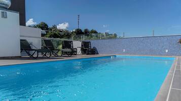 Suite Executiva com Banheira de Hidromassagem. | Minibar, desk, blackout drapes, free WiFi