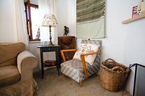 Interior detail - SPITI Calliope - ex House of Eleni (Kathikas)