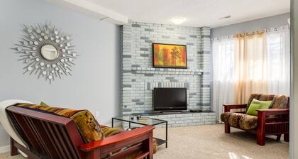 4 Bedroom Suite in Calgary