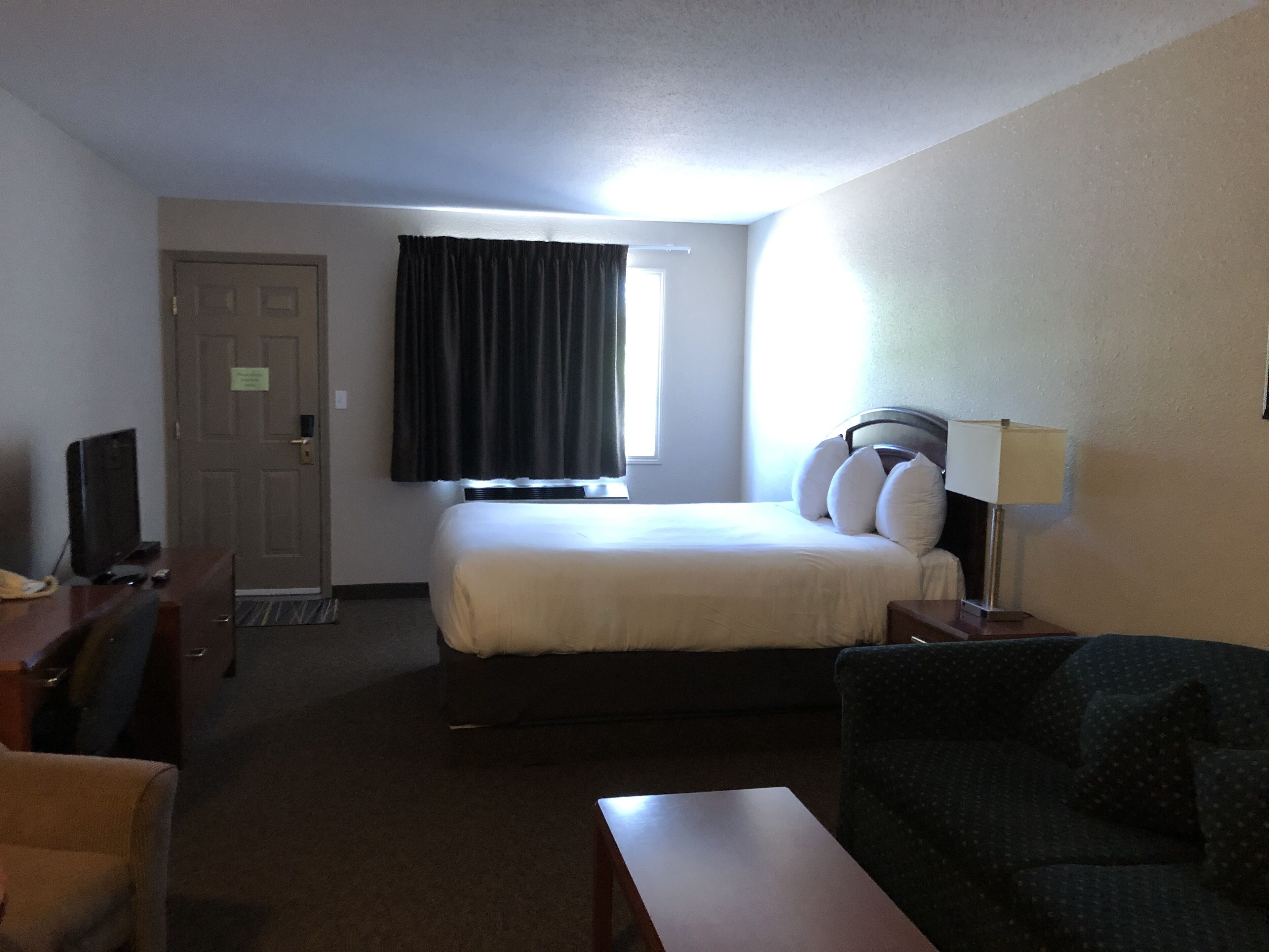 R & R Wainwright Inn