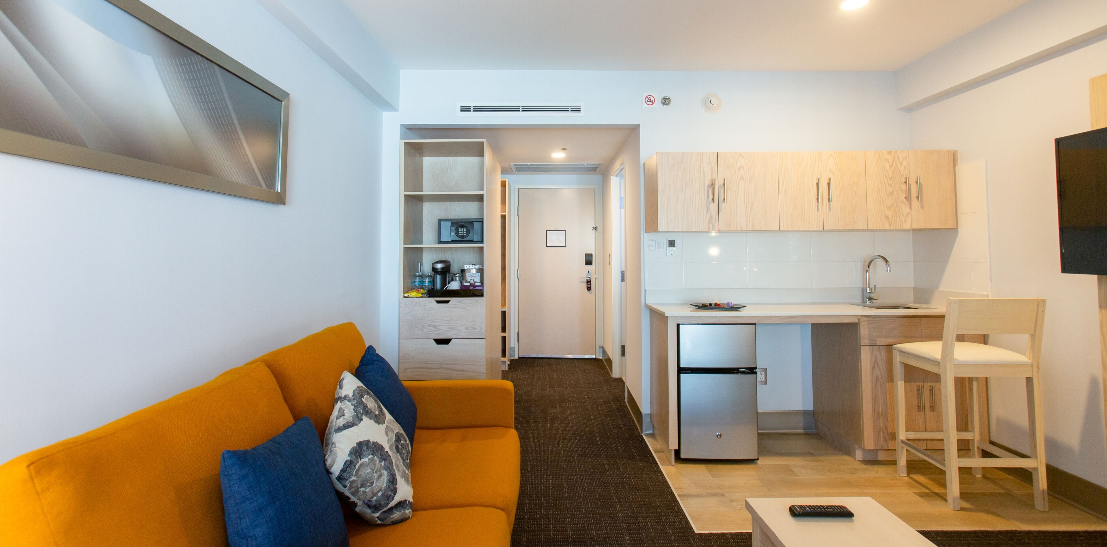 55-inch flat-screen tv with cable channels, tv