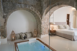 Suite, Whirlpool, Erdgeschoss | Ausblick vom Zimmer