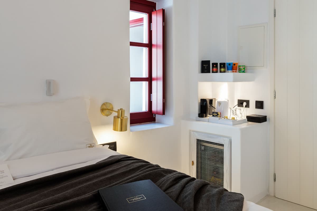 Hochwertige Bettwaren, Minibar, Zimmersafe, schallisolierte Zimmer