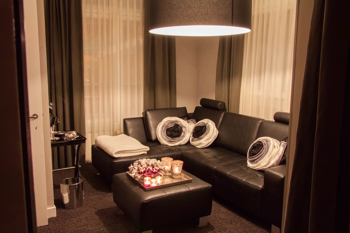 Suite (Cipier) | Minibar, lydisolert, strykejern/-brett og barnesenger
