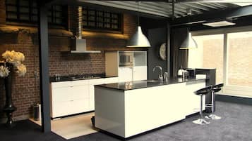 Loft | Minibar, soundproofing, iron/ironing board, cribs/infant beds