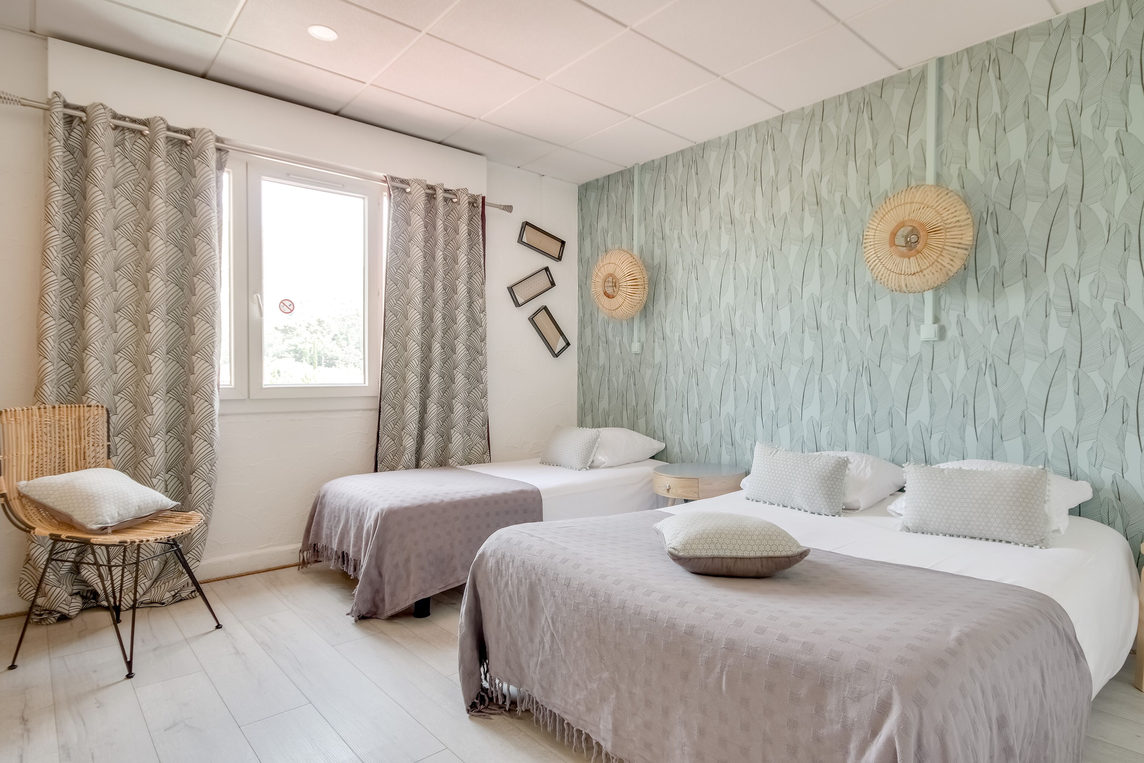 standard triple room | 1 bedroom, premium bedding, desk, free wifi