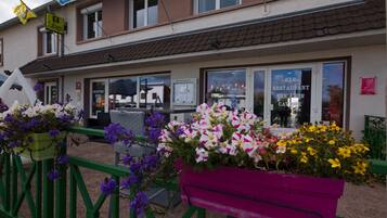 Façade de lâhĂ©bergement