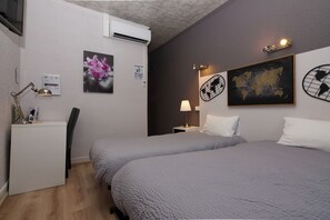 Standard-Zweibettzimmer