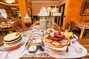 Frokostbuffé er inkludert hver dag