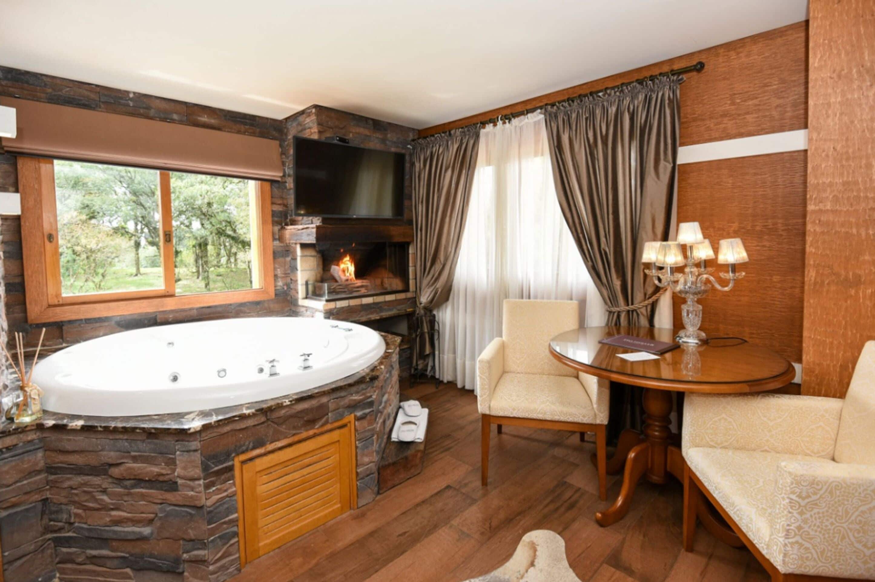 apartment (master) | in-room safe, blackout curtains, soundproofing, free wifi