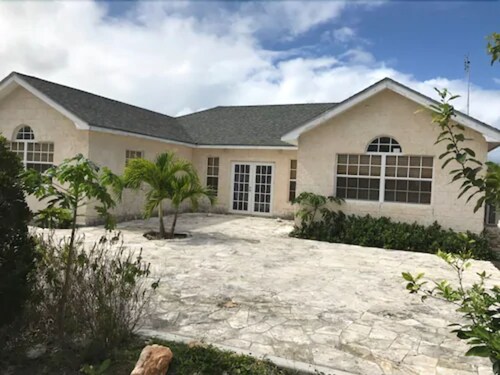 Caicos Cactus Residence