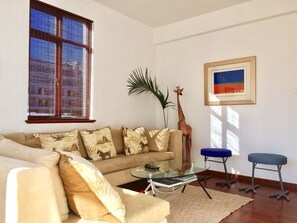Standard Apartment, 2 Bedrooms | Living room