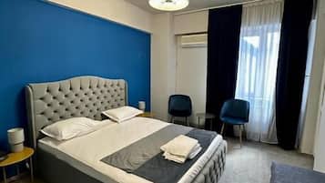 Superior Double Room, 1 Bedroom, Smoking, City View | Minibar, in-room safe, desk, rollaway beds (surcharge)