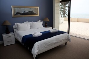 Apartment, 3 Bedrooms | 3 bedrooms, soundproofing, iron/ironing board, free WiFi - An Der Mole Sef Catering apartment Self catering (Swakopmund)