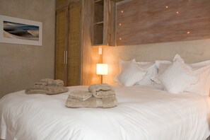 Apartment, 3 Bedrooms | Interior - Atlantik Sicht Sef Catering apartment Self catering (Swakopmund)