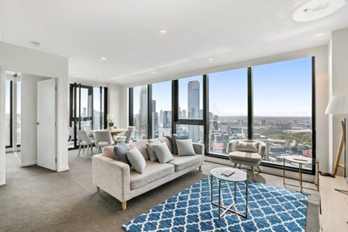 Three Bedroom Apartment | Living area