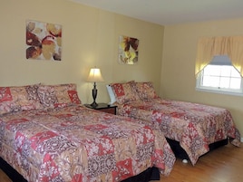 Cortinas blackout, camas plegables/adicionales y wifi gratis