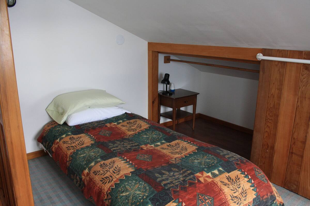 Departamento Confort, vista al océano, frente al mar | Edredón, espacio para trabajar con laptop, insonorización y wifi gratis 