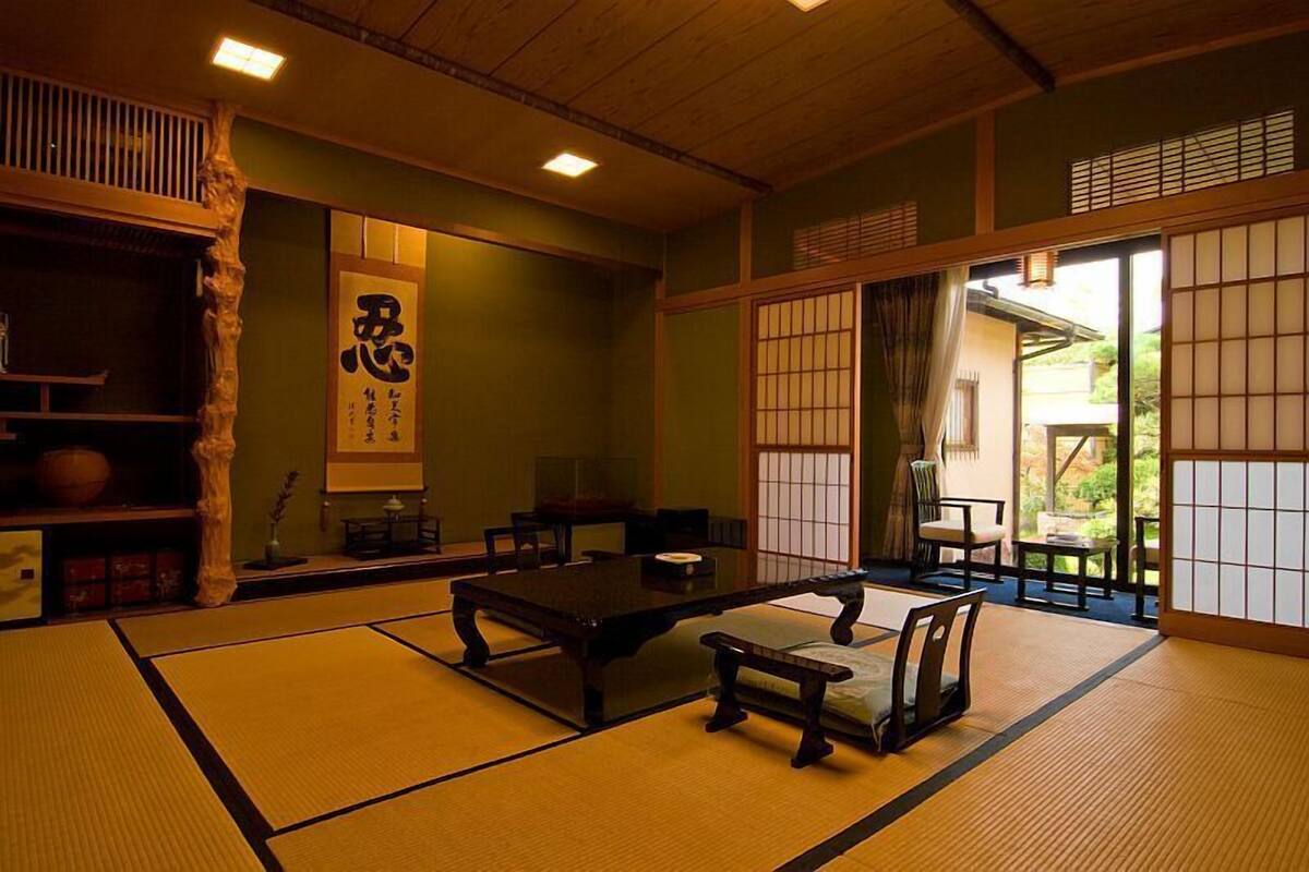 Quarto tradicional (Japanese,PrivateOpen-airBath,KAME) | Frigobar, cofres nos quartos, escrivaninha