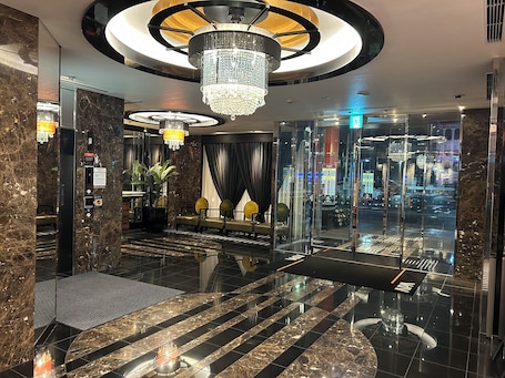 Lobby. APA Hotel Nagoya Sakae Higashi