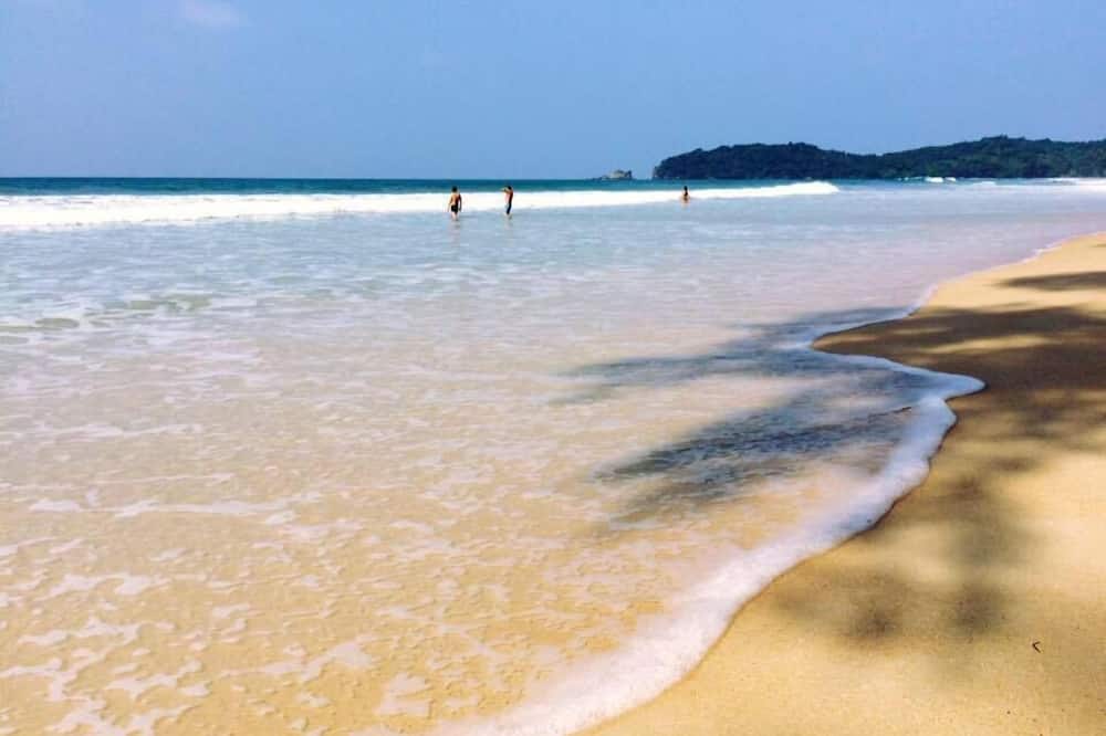 Phayam Coconut Beach Resort