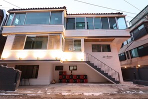 Exterior - Liz's House - Hostel (Seoul)