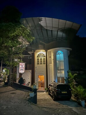 Exterior - Forest Villa Hotel (Kandy)