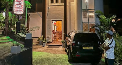 Forest Villa Hotel