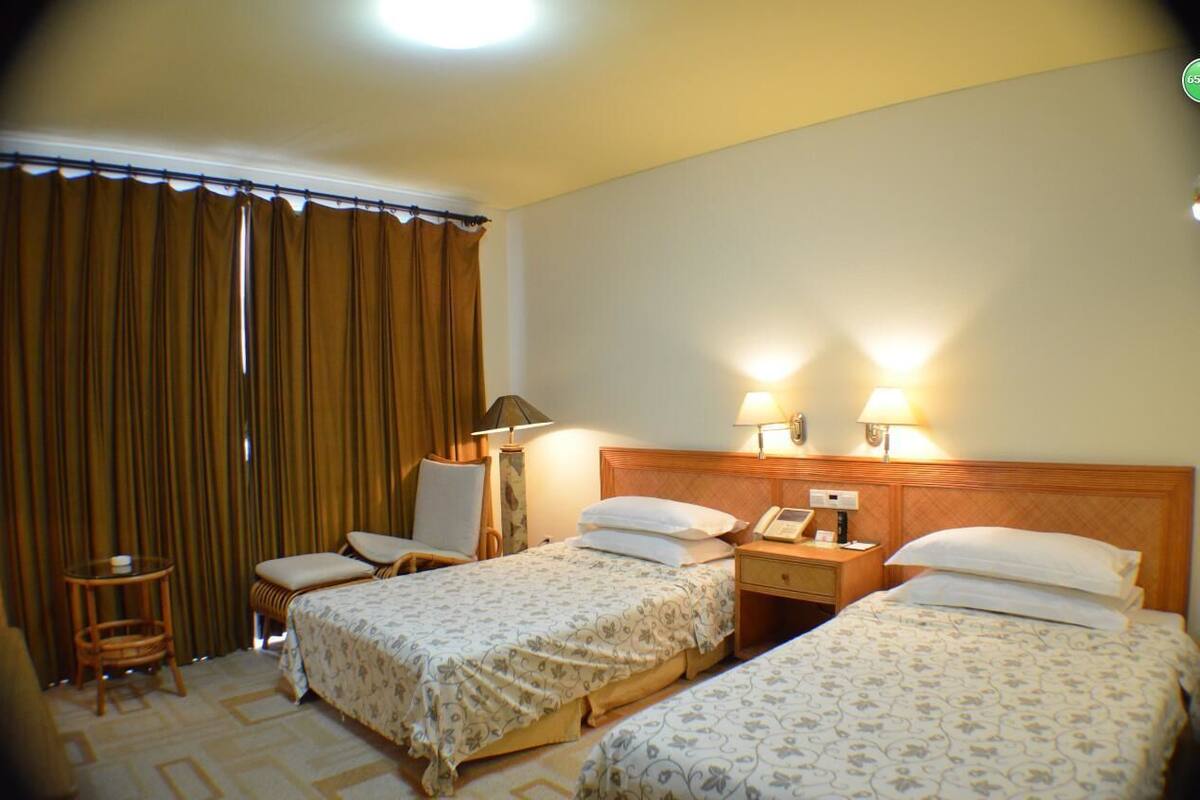 Villa with 2 Bedrooms | Minibar, in-room safe, desk, blackout drapes