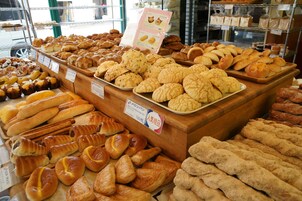 Daily continental breakfast for a fee