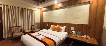 Jungle Safari Resort