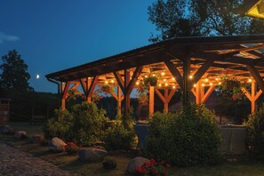 Gazebo - Stary Młyn Strzeszyn (Borne Sulinowo)