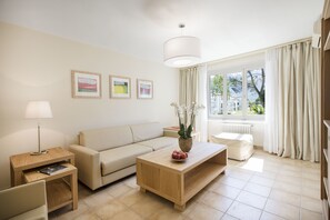 1 Schlafzimmer, italienische Bettbezüge von Frette