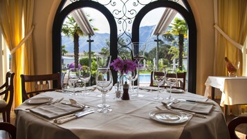 Breakfast, lunch, dinner served; Mediterranean cuisine, pool views 