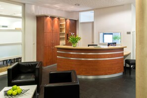 Mostrador de check-in y check-out