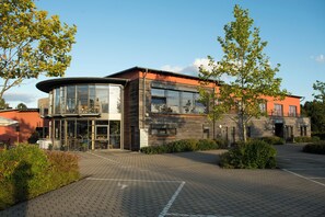 Front of property - vevio Hotel & Events (Spiesen-Elversberg)