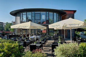 Lokale und internationale Küche