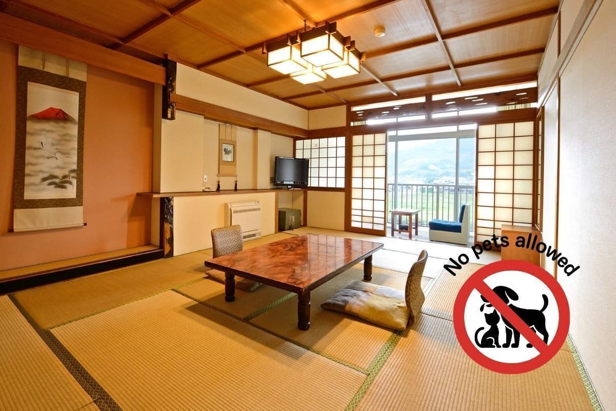 Japanese Style Room for 4-5 adults | Bed sheets