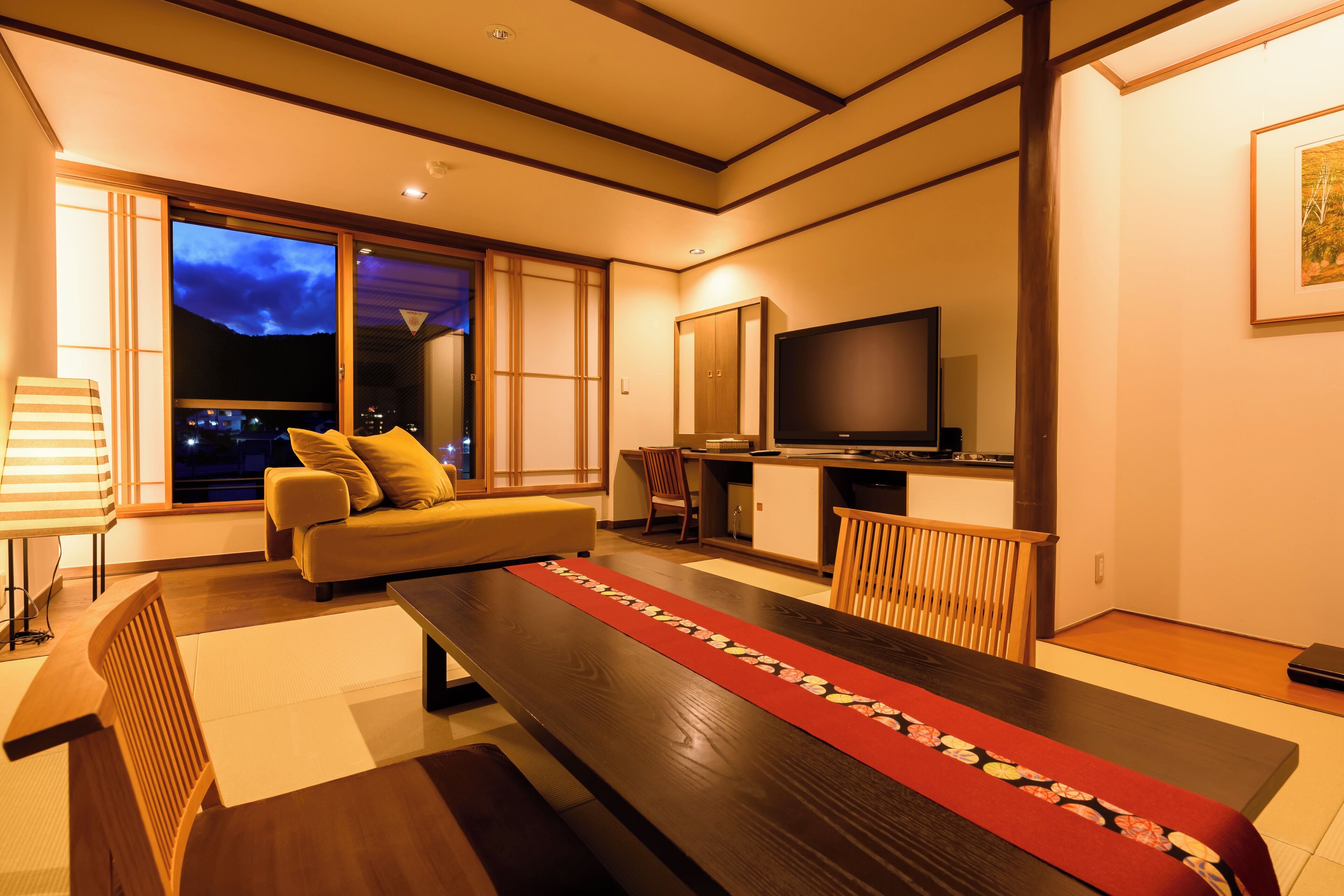 Minibar, in-room safe, desk, free wired internet