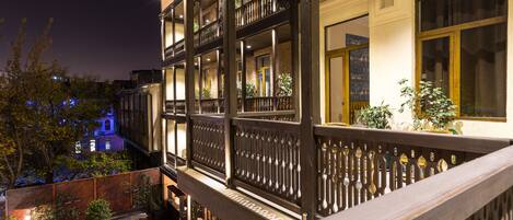 Museum Suite with terrace | Balcony view