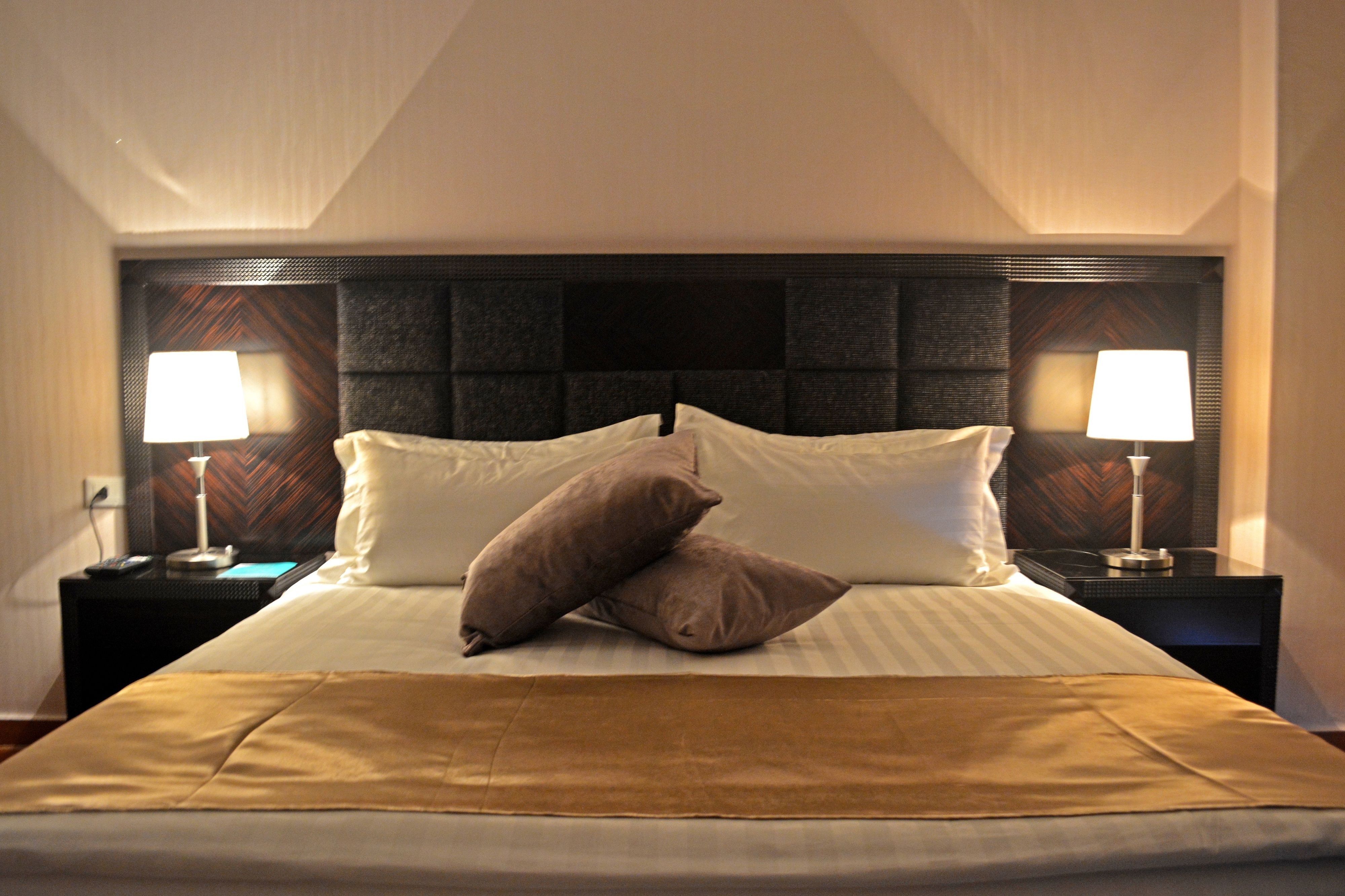 Tilal Almadina Hotel & Suites