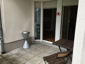 Terrace/patio - KN KAHTAN BOARDING HOUSE (Munich)
