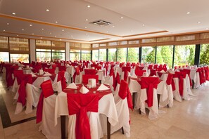 2 restaurants, breakfast served - Grand Seker Hotel - All Inclusive (Manavgat)