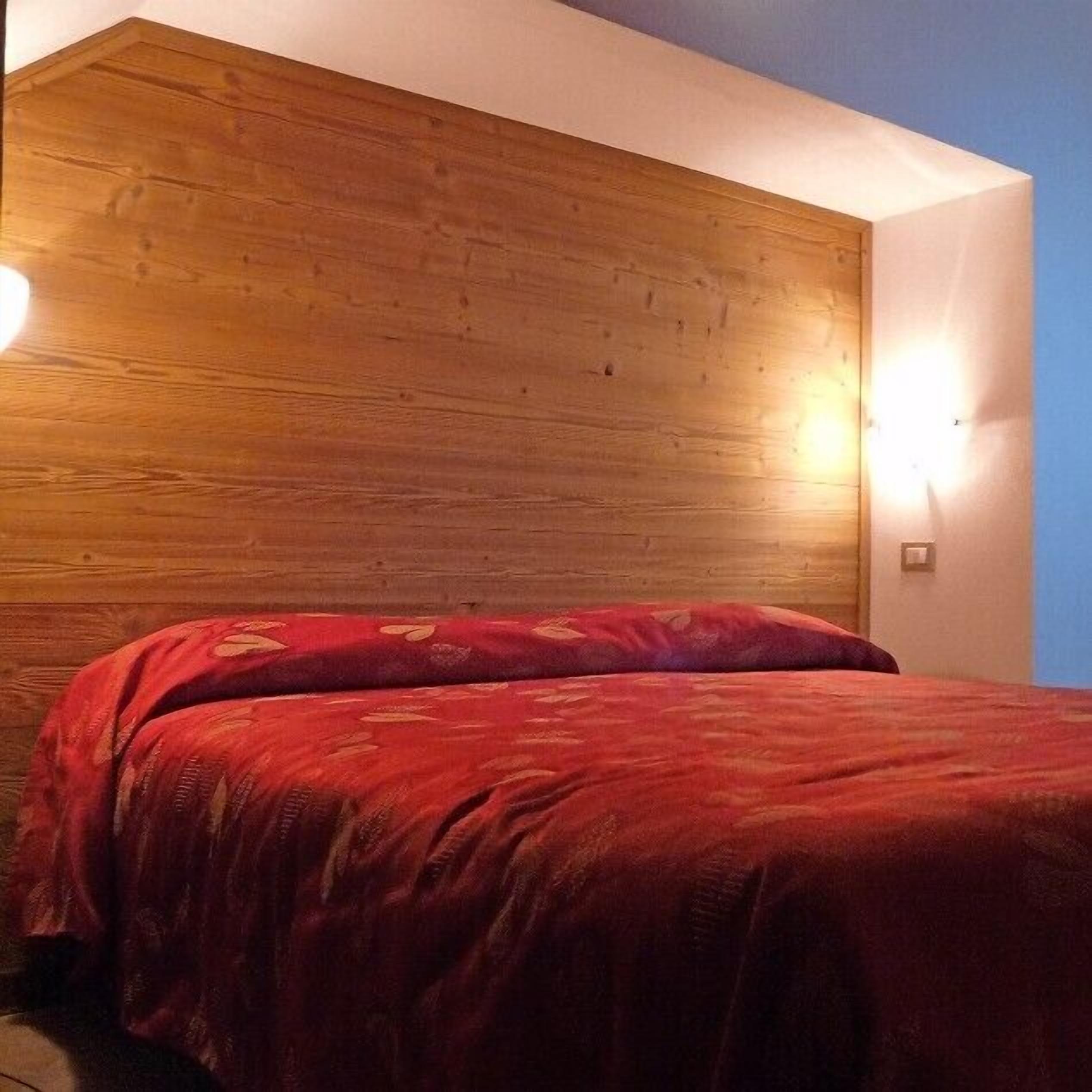 Duplex, Mountain View (Standard Double )