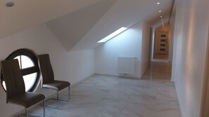 Flat-screen TV - Hotel L'Empire (Kehlen)