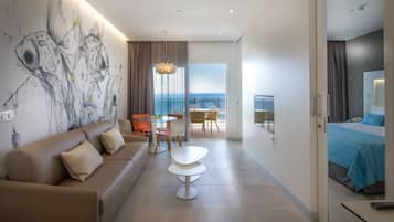 1 bedroom, minibar, in-room safe, desk