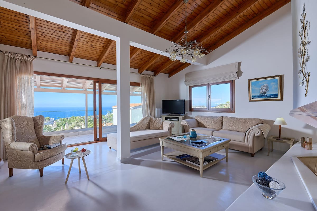 Villa, 4 Schlafzimmer, Meerblick (Dimitra) | Wohnbereich | Flachbildfernseher