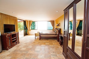In-room safe, iron/ironing board, rollaway beds, free WiFi